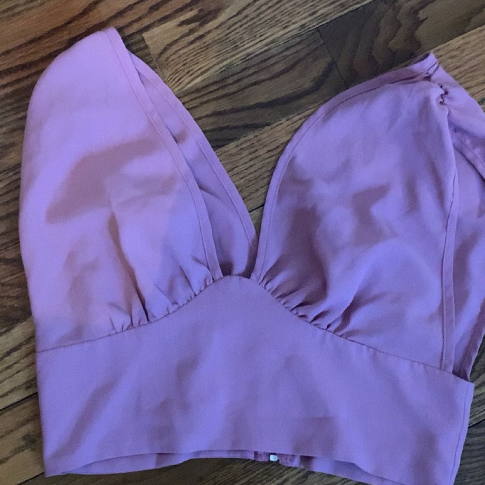 Soft Lavender Bralette with Plunging Neckline and Light Padding